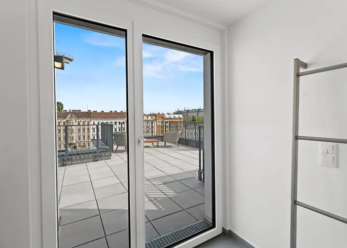 Balcony I On-site Parking 19,90 Per Day *