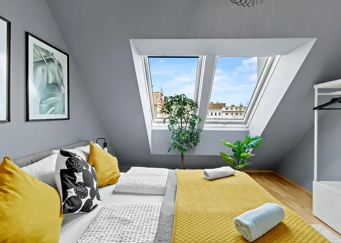 Balcony I On-site Parking 19,90 Per Day